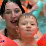 Ungewöhnlich Chef Zahlt Weiter Das Gehalt Mutter Kind Kur Gibt Es